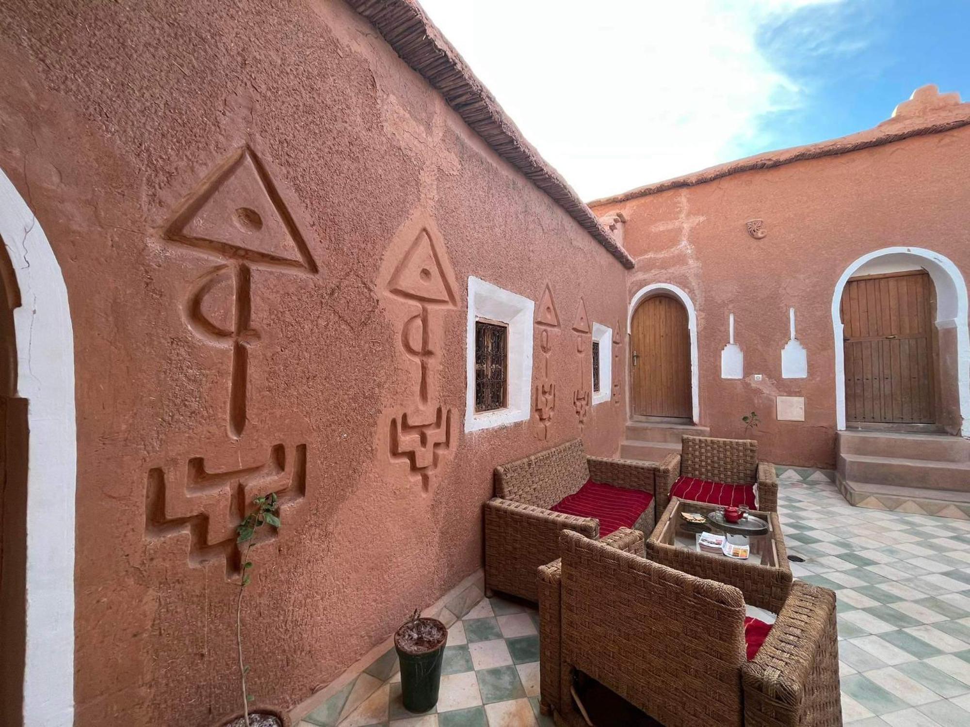 Tigmi Hamid Decouverte Des Traditions Et De La Culture Berbere Aït-Ben-Haddou Exterior foto
