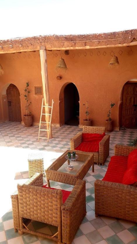 Tigmi Hamid Decouverte Des Traditions Et De La Culture Berbere Aït-Ben-Haddou Exterior foto